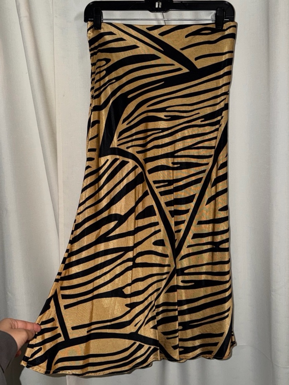 H&M Black and Tan Zebra-Print A-Line Midi Skirt